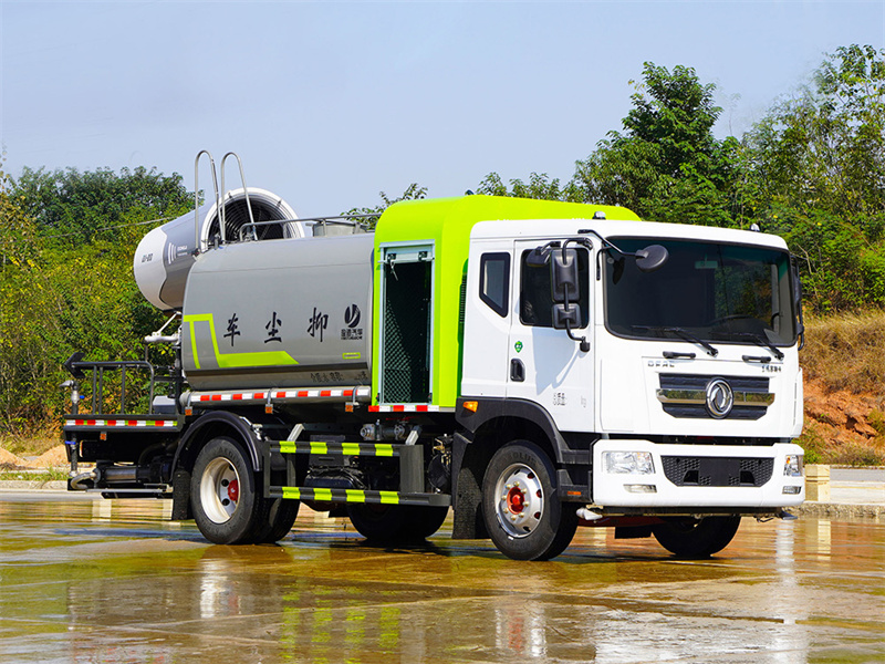 東風大型霧炮灑水車-東風10方大型抑塵灑水車 東風大型霧炮灑水車-東風10方大型抑塵灑水車
